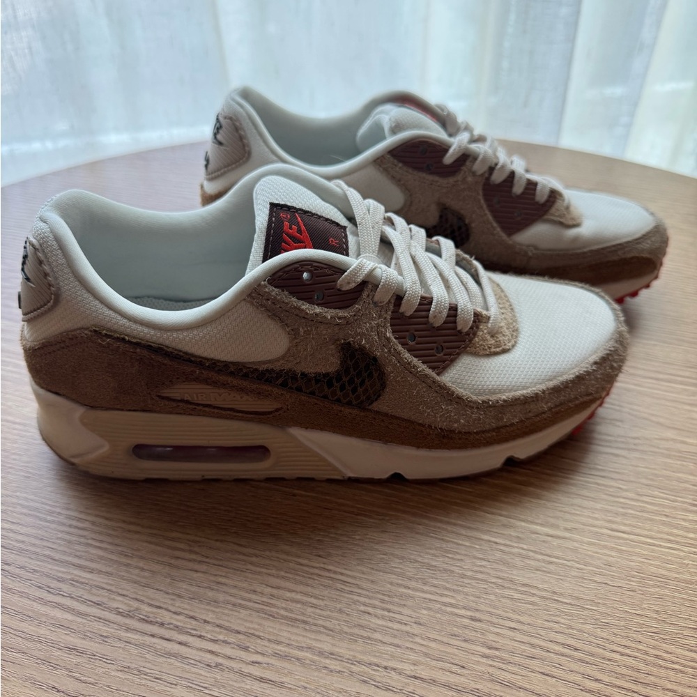 Nike Air Max 2090 White and Tan Sneakers